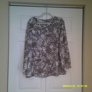 Chico’s easywear long sleeve blouse size 3 or XL